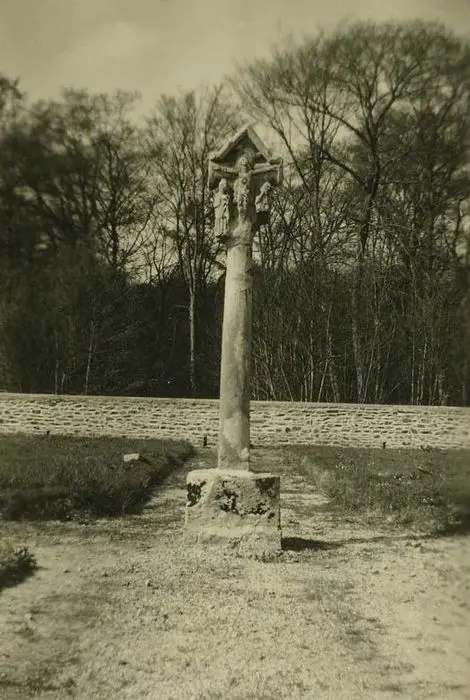 Foto von Kreuz des neuen Friedhofs - POP Plateforme Ouverte du Patrimoine / Base Mérimée - © Ministère de la Culture (France), Médiathèque du patrimoine et de la photographie, tous droits réservés