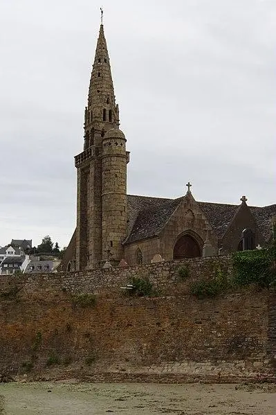 Picture of Saint-Michel Church - Pymouss - © Creative Commons (https://creativecommons.org/licenses/by-sa/4.0/deed.fr)