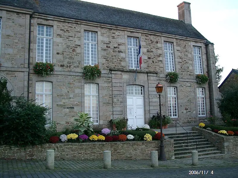 Picture of Former bishopric, currently presbytery, town hall and town hall - Brieg - © Creative Commons (https://creativecommons.org/licenses/by-sa/4.0/deed.fr)