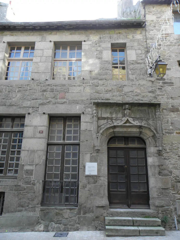 Picture of 16th century house - Sous licence Creative Commons (https://creativecommons.org/licenses/by-sa/4.0/deed.fr) - Par GO69 - © Creative Commons (https://creativecommons.org/licenses/by-sa/4.0/deed.fr)