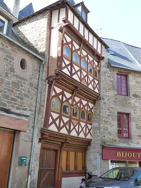 Foto di Casa - Thérèse Gaigé - © Creative Commons (https://creativecommons.org/licenses/by-sa/4.0/deed.fr)