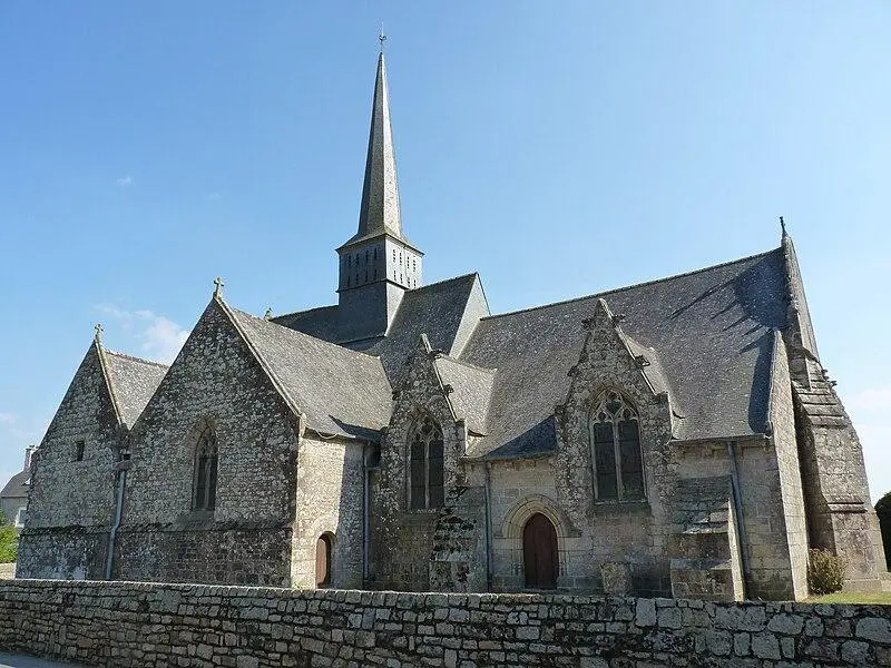Picture of Saint-Pierre Church - Crepi22 - © Creative Commons (https://creativecommons.org/licenses/by-sa/4.0/deed.fr)