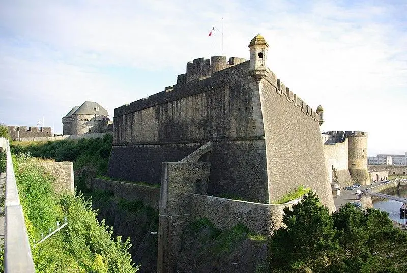 Foto von Château, derzeit eine maritime Präfektur - Duch.seb - © Creative Commons (https://creativecommons.org/licenses/by-sa/4.0/deed.fr)