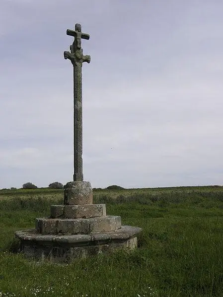 Foto von Kreuz von Saint-Fiacre - GO69 - © Creative Commons (https://creativecommons.org/licenses/by-sa/4.0/deed.fr)