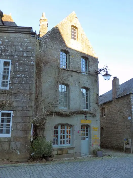 Foto di Edificio - POP Plateforme Ouverte du Patrimoine / Base Mérimée - © Ministère de la Culture (France), Médiathèque du patrimoine et de la photographie, diffusion RMN-GP