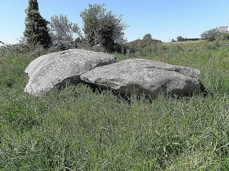 Foto de Dolmen de Creach-Ar-Vable - GO69 - © Creative Commons (https://creativecommons.org/licenses/by-sa/4.0/deed.fr)