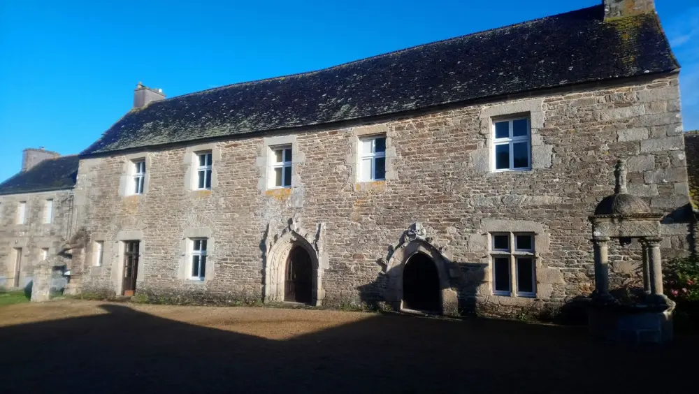 Foto von Kerloaguen Manor - POP Plateforme Ouverte du Patrimoine / Base Mérimée - © Ministère de la Culture (France), Direction Régionale des Affaires Culturelles de Bretagne – Tous droits réservés 