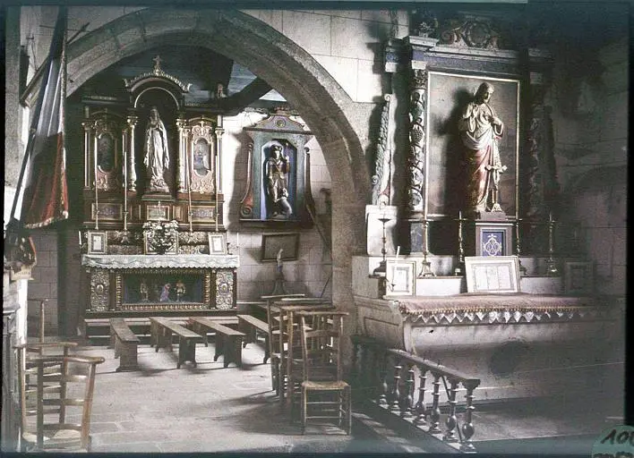 Foto de Iglesia Saint-Emet de Nizon - Lucien Roy (1850–1941) Autres noms Lucien Robert R - © Creative Commons (https://creativecommons.org/licenses/by-sa/4.0/deed.fr)