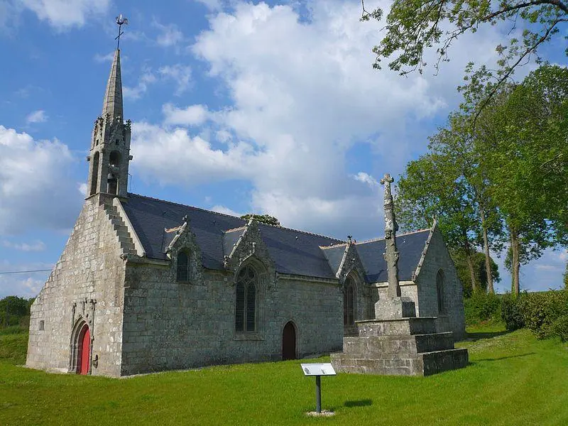 Foto von Notre-Dame-de-Pontouar-Kapelle - Yann Gwilhoù - © Creative Commons (https://creativecommons.org/licenses/by-sa/4.0/deed.fr)