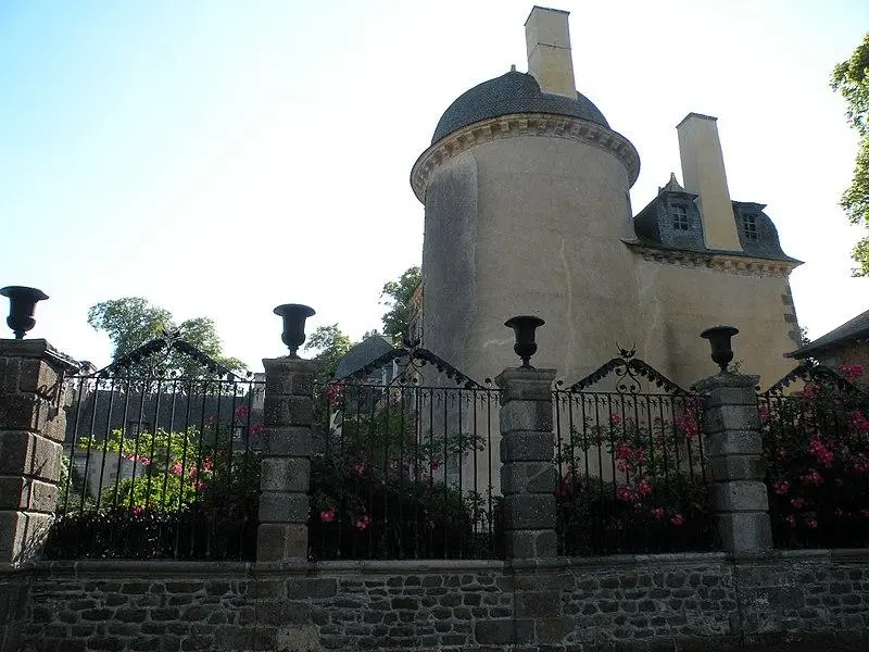 Foto di Castello di Beauvais - Pymouss - © Creative Commons (https://creativecommons.org/licenses/by-sa/4.0/deed.fr)