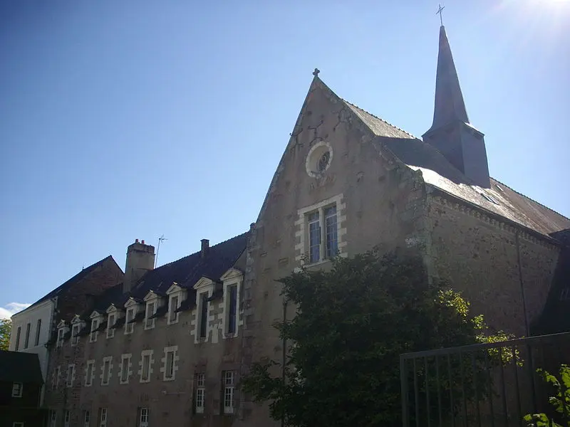 Picture of Former Calvairian convent - Fab5669 - © Creative Commons (https://creativecommons.org/licenses/by-sa/4.0/deed.fr)