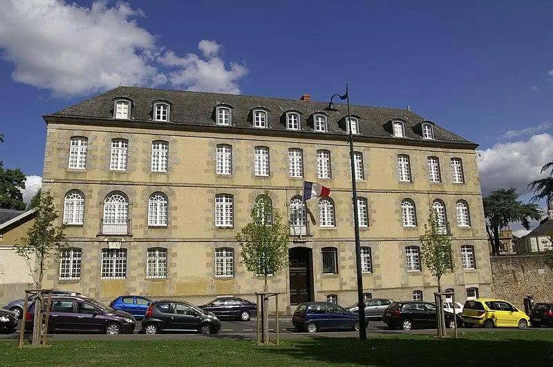 Foto di Ex caserma di Bon Pasteur - Pymouss - © Creative Commons (https://creativecommons.org/licenses/by-sa/4.0/deed.fr)