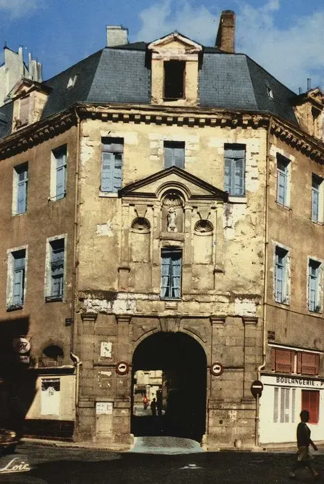 Foto di Edificio - POP Plateforme Ouverte du Patrimoine / Base Mérimée - © Ministère de la Culture (France), Médiathèque du patrimoine et de la photographie, tous droits réservés