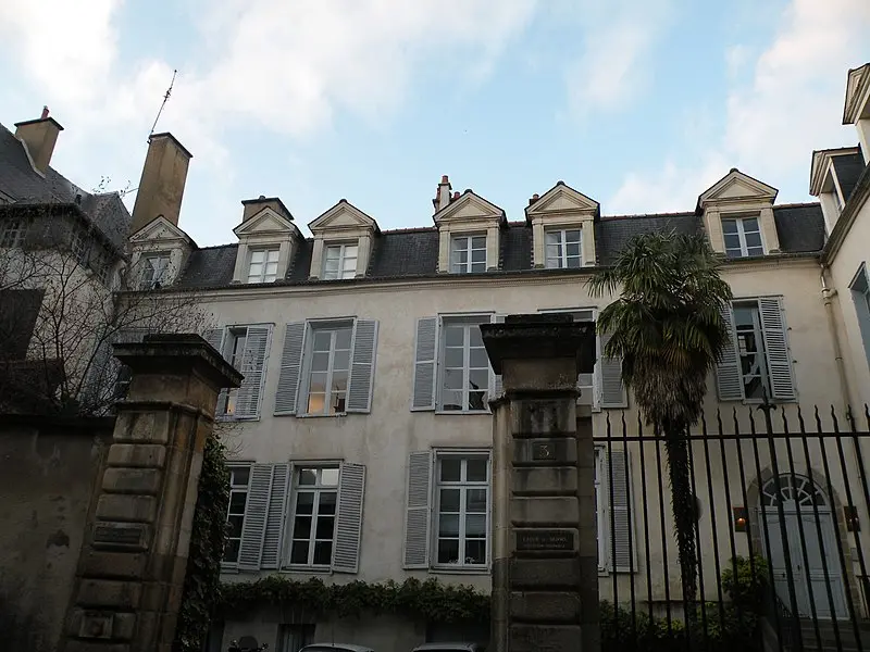 Foto di Edificio - Pymouss - © Creative Commons (https://creativecommons.org/licenses/by-sa/4.0/deed.fr)