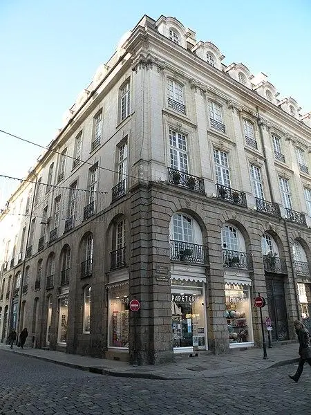 Foto de Edificio - Pymouss - © Creative Commons (https://creativecommons.org/licenses/by-sa/4.0/deed.fr)