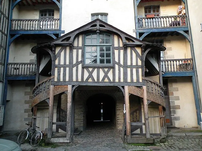 Foto von Grande-Haus von Karmeliten - Pymouss - © Creative Commons (https://creativecommons.org/licenses/by-sa/4.0/deed.fr)