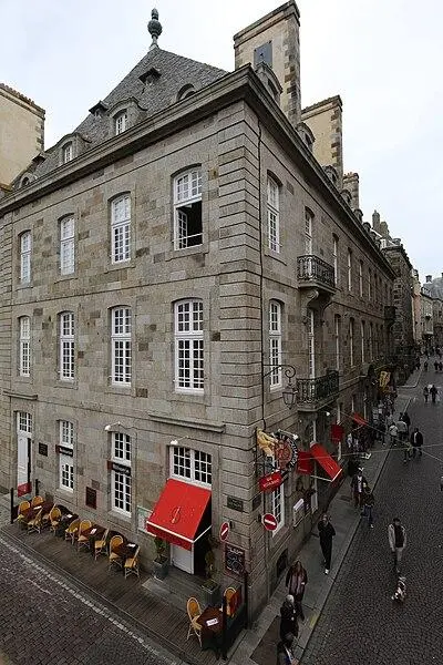 Foto di Hôtel de Surcouf (Old Hotel a Beaugard) - Pymouss - © Creative Commons (https://creativecommons.org/licenses/by-sa/4.0/deed.fr)