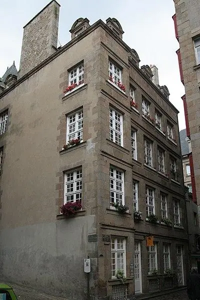 Foto di Casa - Pymouss - © Creative Commons (https://creativecommons.org/licenses/by-sa/4.0/deed.fr)