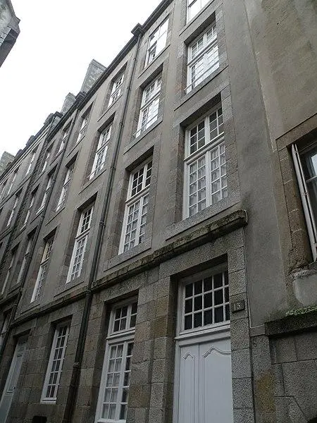 Foto di Edificio - Pymouss - © Creative Commons (https://creativecommons.org/licenses/by-sa/4.0/deed.fr)
