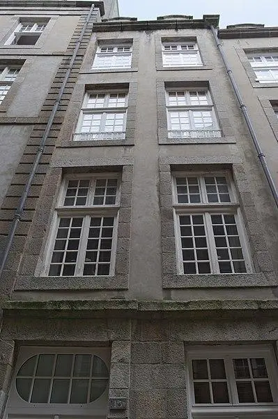 Foto di Edificio - Pymouss - © Creative Commons (https://creativecommons.org/licenses/by-sa/4.0/deed.fr)