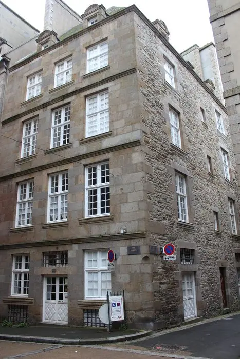 Foto di Edificio - POP Plateforme Ouverte du Patrimoine / Base Mérimée - © Ministère de la Culture (France), Médiathèque du patrimoine et de la photographie, diffusion RMN-GP