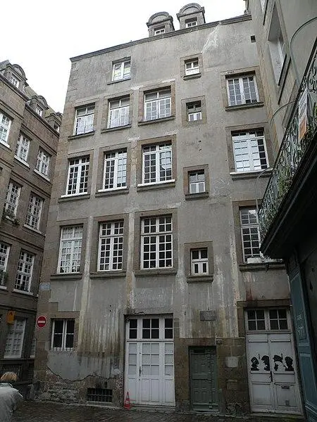 Foto di Casa - Pymouss - © Creative Commons (https://creativecommons.org/licenses/by-sa/4.0/deed.fr)