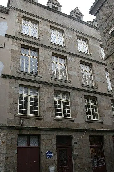 Foto di Casa - Pymouss - © Creative Commons (https://creativecommons.org/licenses/by-sa/4.0/deed.fr)