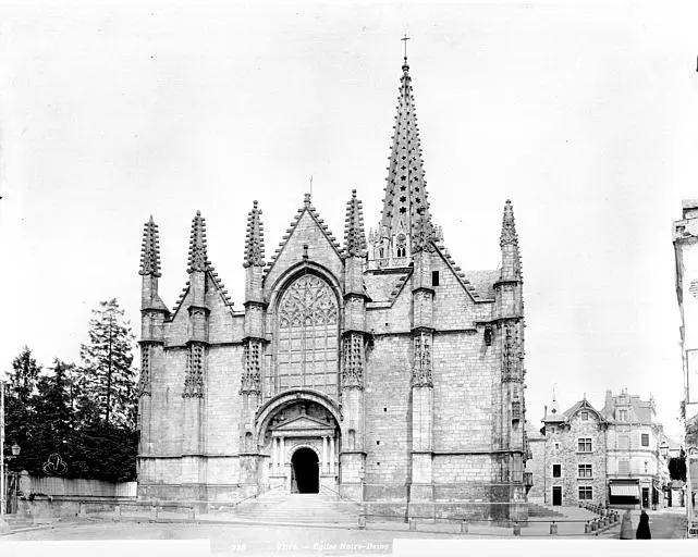 Foto di Notre-Dame Church - POP Plateforme Ouverte du Patrimoine / Base Mérimée - © Ministère de la Culture (France), Médiathèque du patrimoine et de la photographie, diffusion RMN-GP