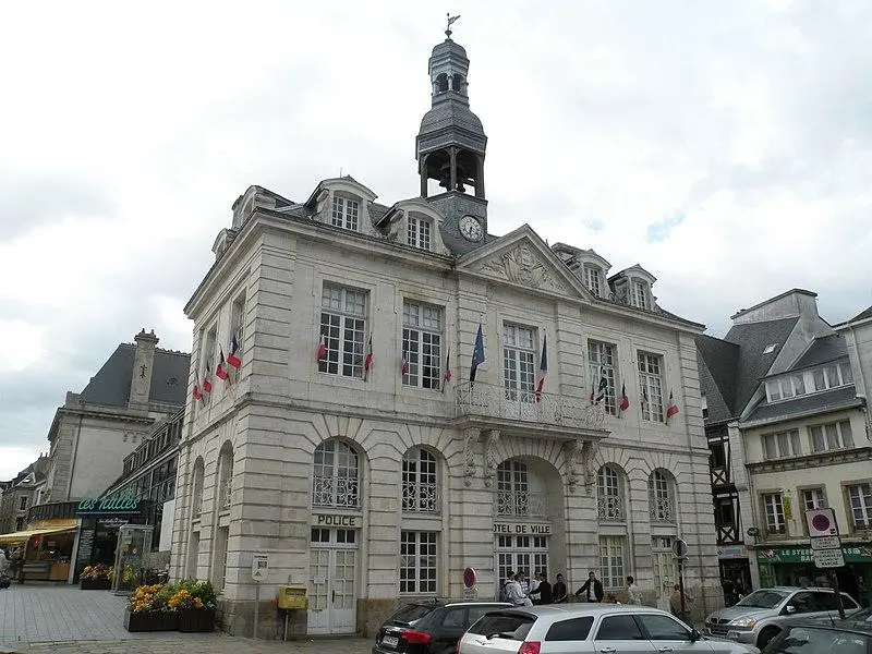 Foto von Rathaus - Pymouss - © Creative Commons (https://creativecommons.org/licenses/by-sa/4.0/deed.fr)