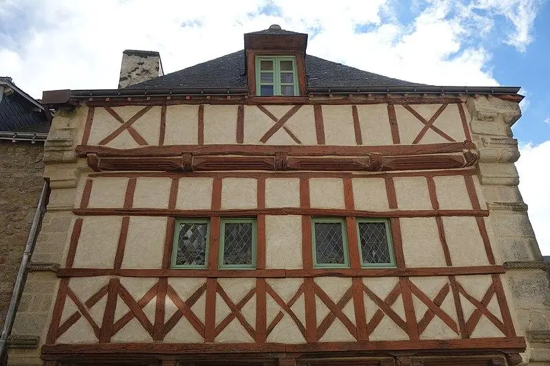 Foto von Haus des 16. Jahrhunderts - Natbastide - © Creative Commons (https://creativecommons.org/licenses/by-sa/4.0/deed.fr)
