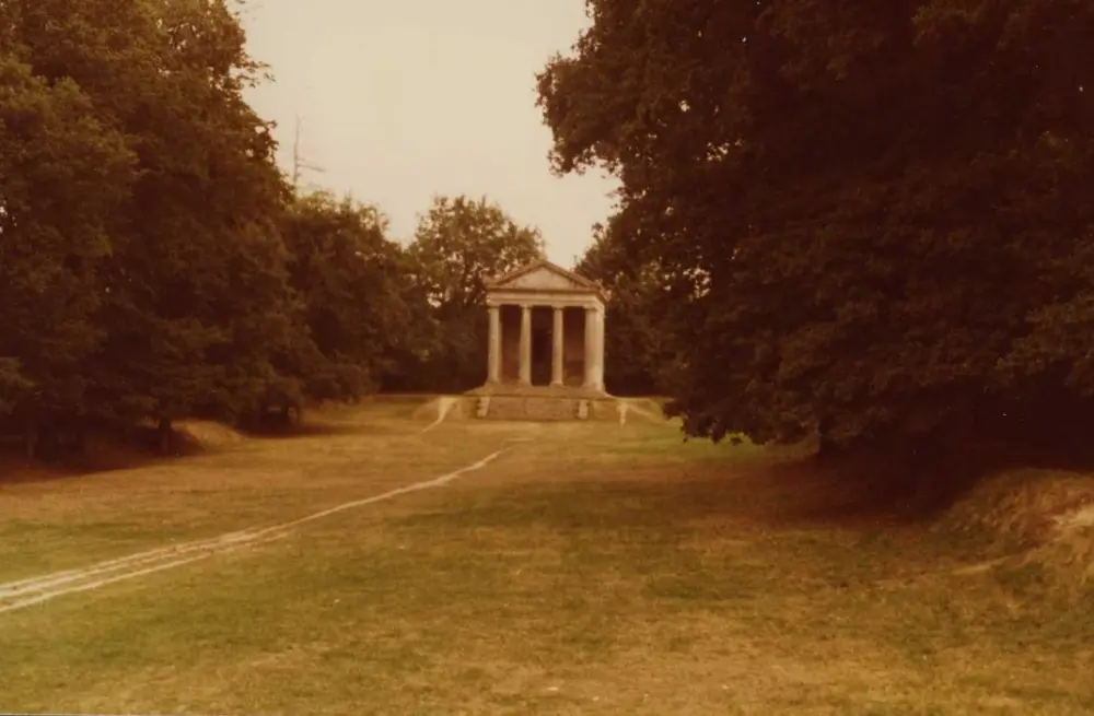 Foto von Erlösungskapelle von Champ-Des-Martyrs - POP Plateforme Ouverte du Patrimoine / Base Mérimée - © Ministère de la Culture (France), Médiathèque du patrimoine et de la photographie, tous droits réservés