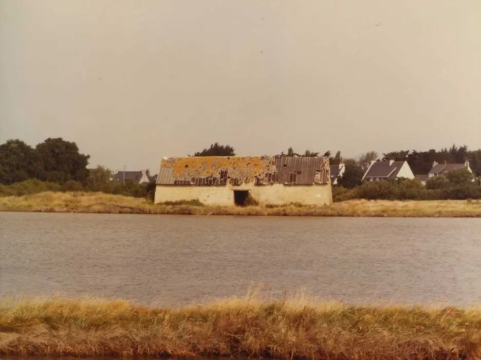 Foto de Tres viejos graneros de sal de Bréno - POP Plateforme Ouverte du Patrimoine / Base Mérimée - © Ministère de la Culture (France), Médiathèque du patrimoine et de la photographie, tous droits réservés