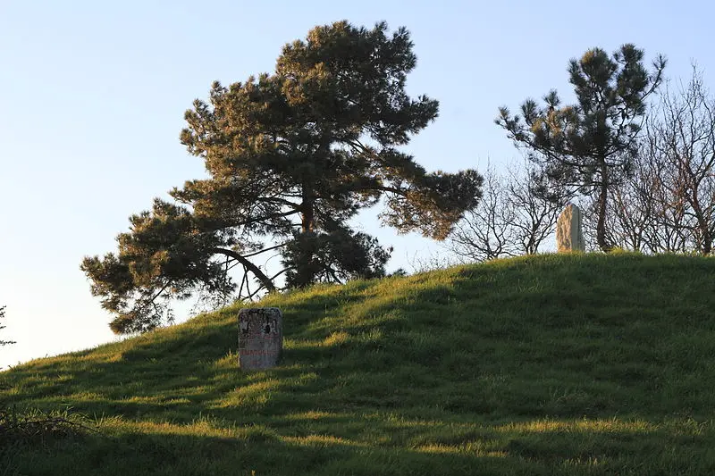 Foto de Túmulo de Crucuny - XIIIfromTOKYO - © Creative Commons (https://creativecommons.org/licenses/by-sa/4.0/deed.fr)