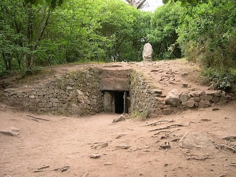 Foto de Kercado Tumulus-Dolmen - Binche - © Creative Commons (https://creativecommons.org/licenses/by-sa/4.0/deed.fr)