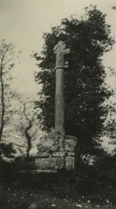 Foto de Cruz del co-cantas - POP Plateforme Ouverte du Patrimoine / Base Mérimée - © Ministère de la Culture (France), Médiathèque du patrimoine et de la photographie, tous droits réservés