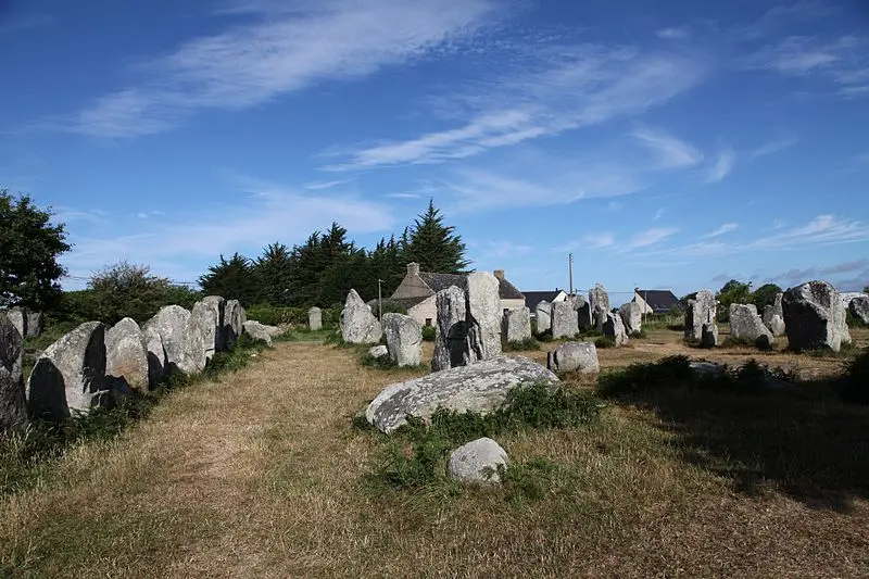 Picture of Kerzérho alignments - MarcJP46 - © Creative Commons (https://creativecommons.org/licenses/by-sa/4.0/deed.fr)
