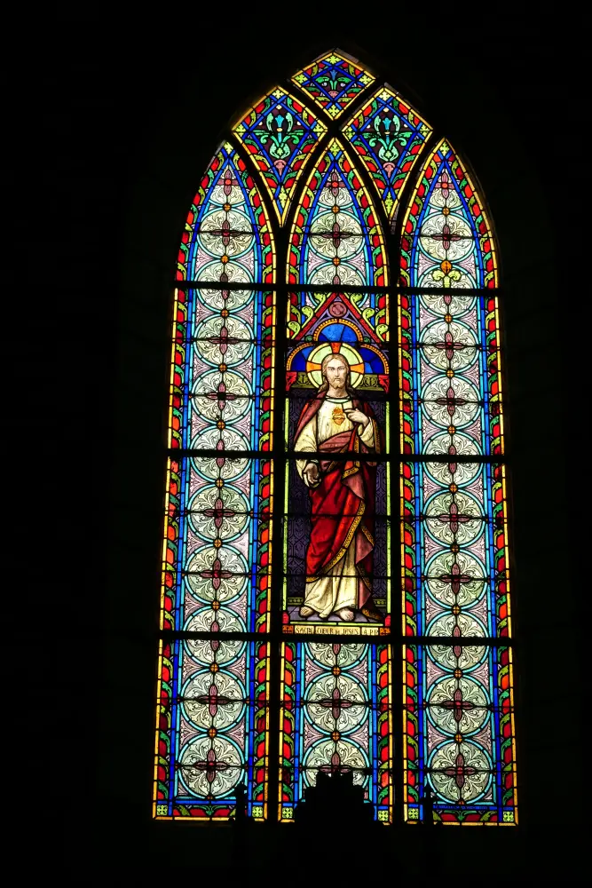 Picture of Saint-Pierre and Saint-Jean-Baptiste Church - Sous licence Creative Commons (https://creativecommons.org/licenses/by-sa/4.0/deed.fr) - Par Fab5669 - © Creative Commons (https://creativecommons.org/licenses/by-sa/4.0/deed.fr)