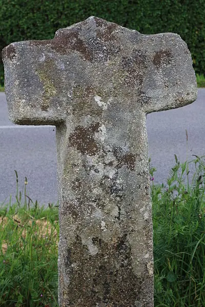 Picture of Kerofret cross - XIIIfromTOKYO - © Creative Commons (https://creativecommons.org/licenses/by-sa/4.0/deed.fr)