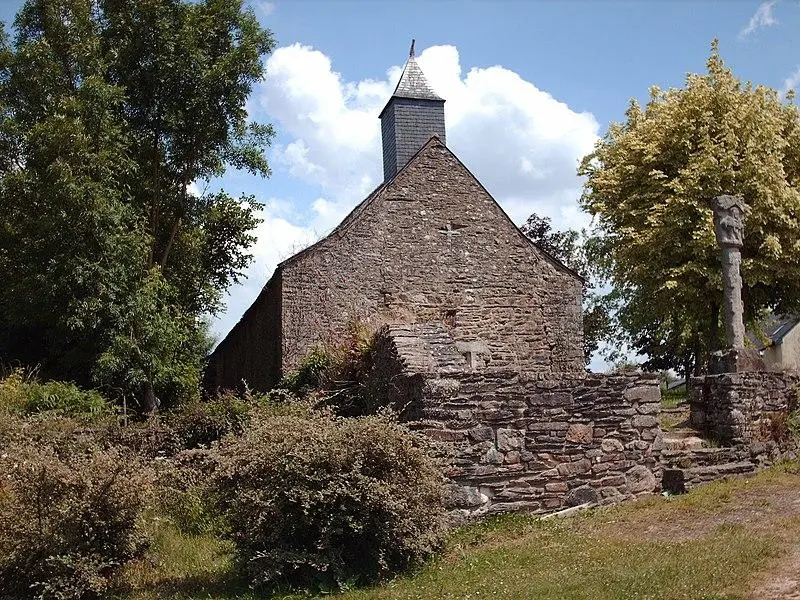 Foto von Vor der Saint-Nicolas-Kapelle kreuzen - Saghpg - © Creative Commons (https://creativecommons.org/licenses/by-sa/4.0/deed.fr)
