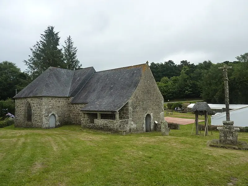 Picture of Calvary and miles from Locmeltro - Moreau.henri - © Creative Commons (https://creativecommons.org/licenses/by-sa/4.0/deed.fr)