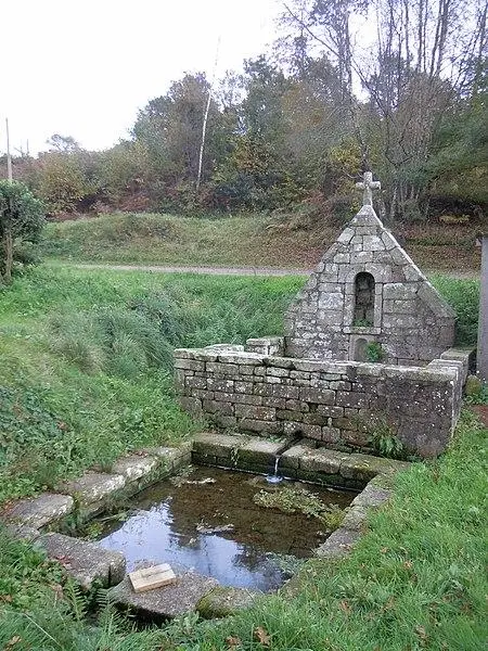 Foto von LocmelTro Fountain - Lanzonnet - © Creative Commons (https://creativecommons.org/licenses/by-sa/4.0/deed.fr)