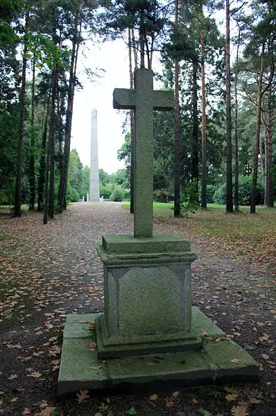 Foto de Treinta columna - XIIIfromTOKYO - © Creative Commons (https://creativecommons.org/licenses/by-sa/4.0/deed.fr)