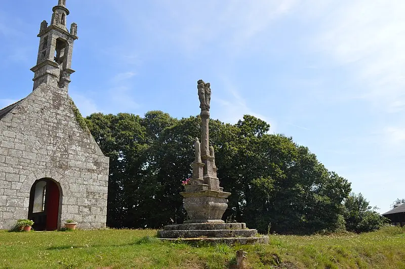 Foto de Calvario de la cruz de Lochrist - Florian Psc - © Creative Commons (https://creativecommons.org/licenses/by-sa/4.0/deed.fr)