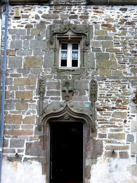 Photo de Maison du 15e siècle - Ovize Cravic - © Creative Commons (https://creativecommons.org/licenses/by-sa/4.0/deed.fr)