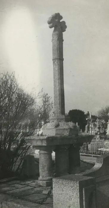 Picture of New cemetery - POP Plateforme Ouverte du Patrimoine / Base Mérimée - © Ministère de la Culture (France), Médiathèque du patrimoine et de la photographie, tous droits réservés