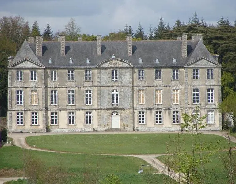 Photo de Château - NicoScPo - © Creative Commons (https://creativecommons.org/licenses/by-sa/4.0/deed.fr)