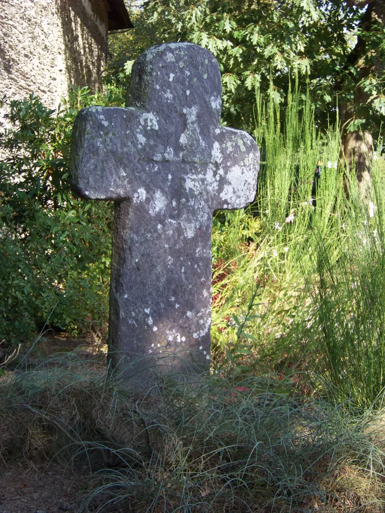 Foto de Monolito - Sous licence Creative Commons (https://creativecommons.org/licenses/by-sa/4.0/deed.fr) - Par Farz brujunet - © Creative Commons (https://creativecommons.org/licenses/by-sa/4.0/deed.fr)