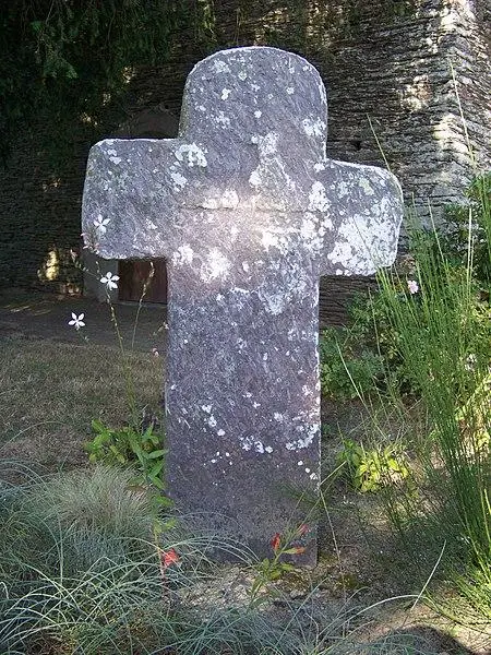 Photo de Croix monolithe - Farz brujunet - © Creative Commons (https://creativecommons.org/licenses/by-sa/4.0/deed.fr)
