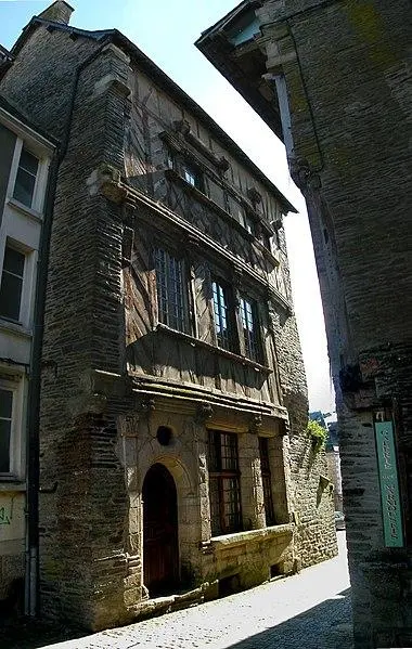 Photo de Ancien hôtel des Ducs de Bretagne - Farz brujunet - © Creative Commons (https://creativecommons.org/licenses/by-sa/4.0/deed.fr)