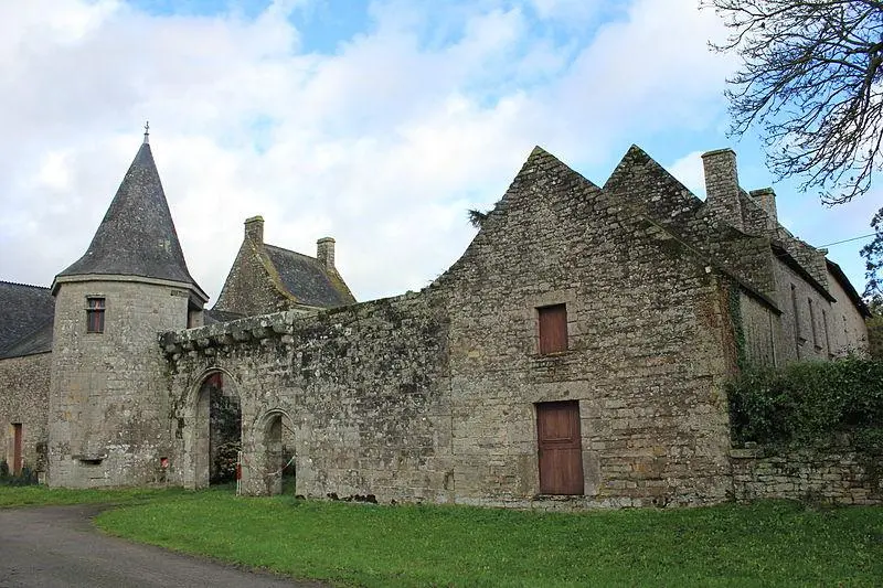 Photo de Restes du château de la Sauldraye - XIIIfromTOKYO - © Creative Commons (https://creativecommons.org/licenses/by-sa/4.0/deed.fr)